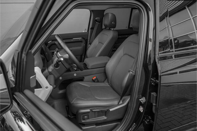 Land Rover DEFENDER 110 2.0 P400e URBAN Widetrack Pano Luchtv ACC Trekhaak 22"