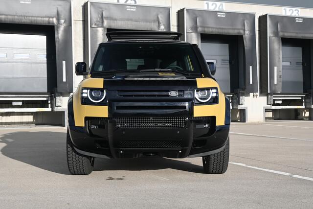 Land Rover DEFENDER 110 2.0 P300e 110 Trophy Edition Deep Sandglow Yellow | € 1.437 per maand*
