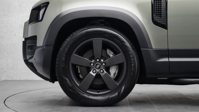 Land Rover DEFENDER 110 2.0 P400e 110 SE | Head-up | Meridian | Panoramadak | Trekhaak | Cold Climate | Black Exterior Pack