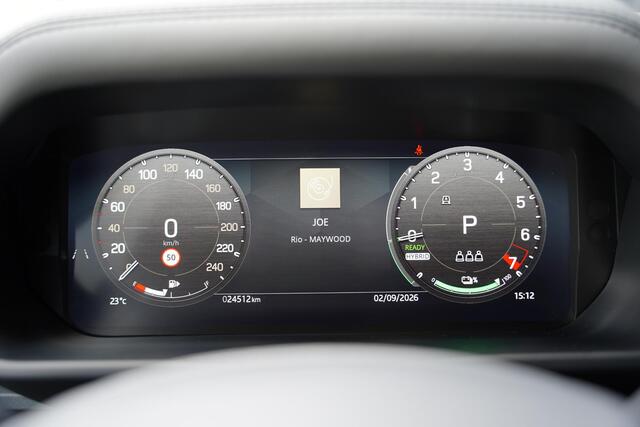Land Rover DEFENDER P300 E 110 X-Dynamic HSE / Meridian / Elek. Trekhaak / Stoel Koeling