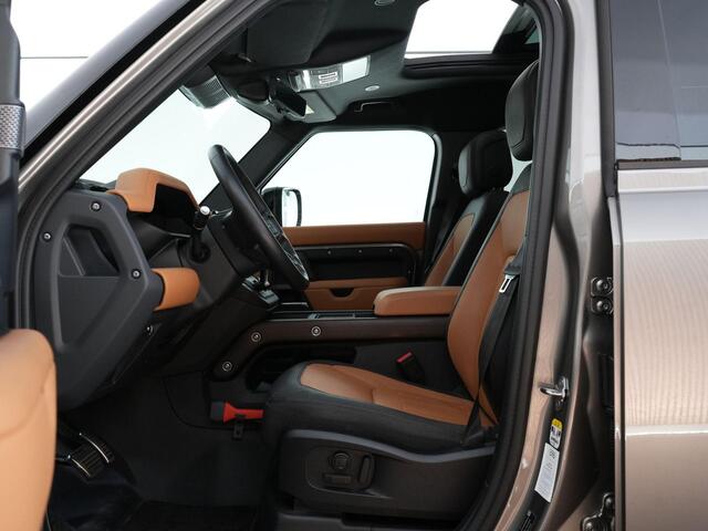 Land Rover DEFENDER P400e 110 X 2.0 404pk |pano|Meridian surround|luchtvering|head-up|tree planken|memory|360 camera|Apple Carplay|elk. trekhaak|22"LMV|