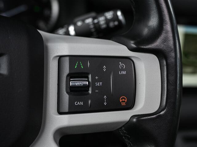 Land Rover DEFENDER 110 2.0 P400e 110 SE Panoramadak | NL-Auto | Meridian Sound | 360 Camera | Luchtvering | Memory Seats | Koelbox | Stuurverwarming | Stoelverwarming V+A | Trekhaak |