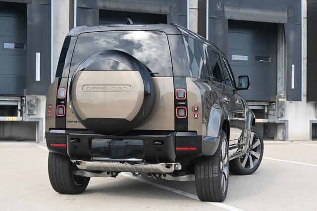 Land Rover DEFENDER 110 2.0 P300e 110 X-Dynamic HSE