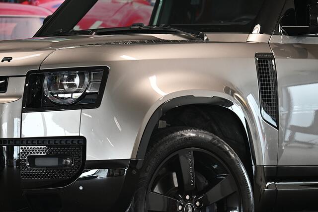 Land Rover DEFENDER 110 2.0 P400e 110 X-Dynamic HSE
