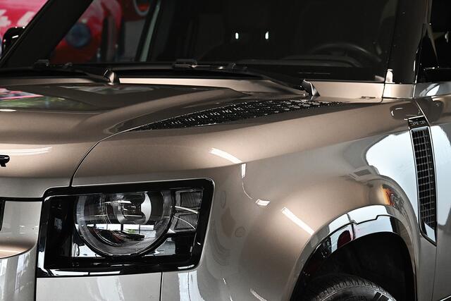 Land Rover DEFENDER 110 2.0 P400e 110 X-Dynamic HSE