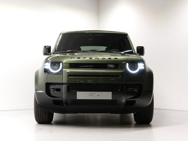 Land Rover DEFENDER 110 2.0 P300e 110 S Forest Edition