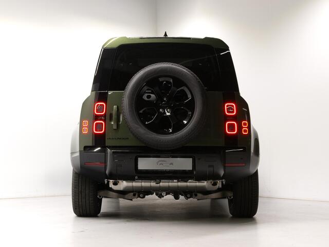 Land Rover DEFENDER 110 2.0 P300e 110 Forest Edition Forest Edition
