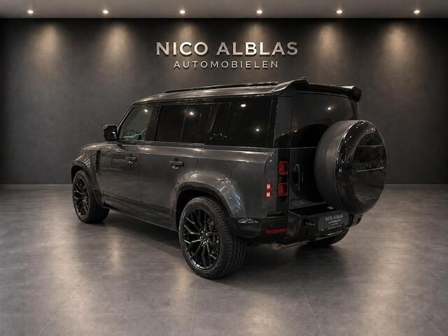 Land Rover DEFENDER 110 2.0 P300e 110 X-Dynamic HSE