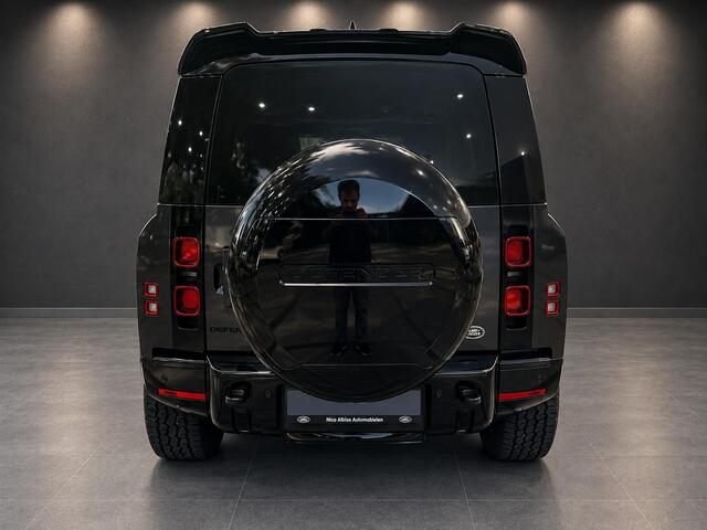 Land Rover DEFENDER 110 2.0 P300e 110 X-Dynamic HSE