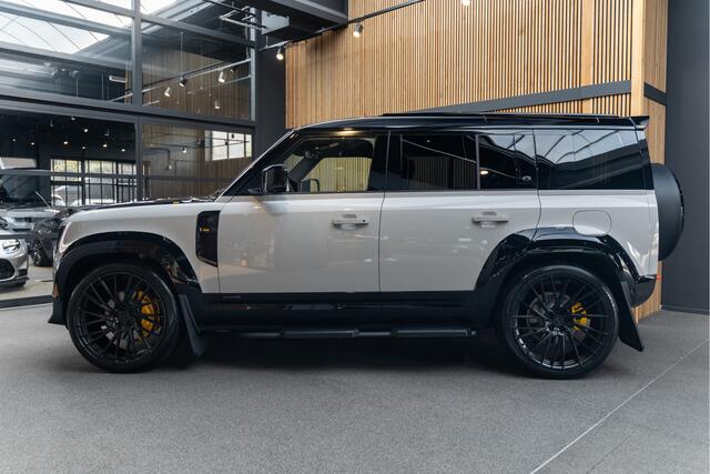 Land Rover DEFENDER 110 P300e X Urban Automotive Yellow Accents 2.0 P300e 110 X Koelbox Trekhaak Urban Automotive Trekhaak – foto 3