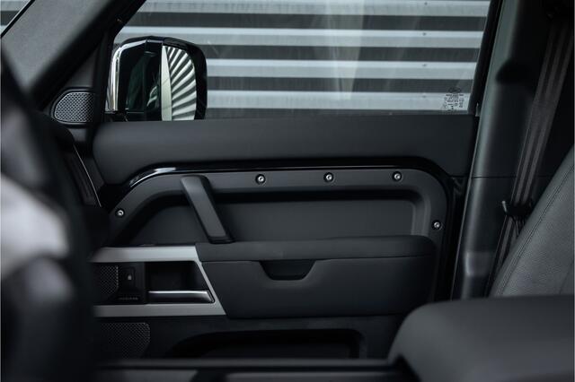Land Rover DEFENDER 3.0 D250 110 SE Commercial - Standkachel - Black Pack – foto 8