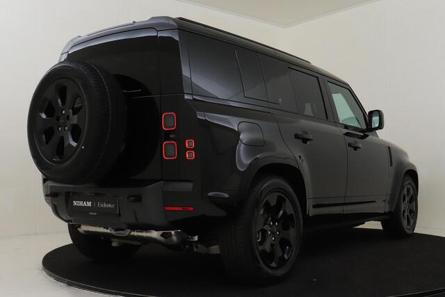 Land Rover DEFENDER 110 2.0 P300e 110 X-DYNAMIC SE SANTORINI BLACK|PANO.DAK|TREKHAAK|20"|COLD CLIMATE PACK|STOELVERWARMING – foto 3