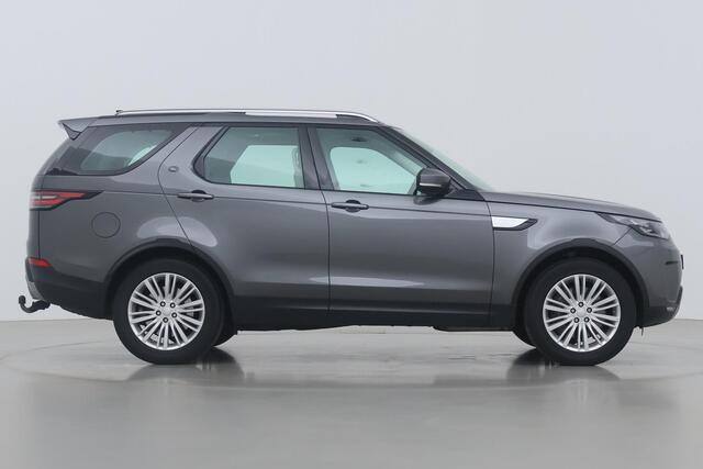 Land Rover DISCOVERY 3.0 Si6 HSE Luxury 7P | Panoramadak | BLIS | Trekhaak | Camera | Meridian Sound