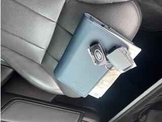 land-rover-discovery-5-3.0-td6-hse-