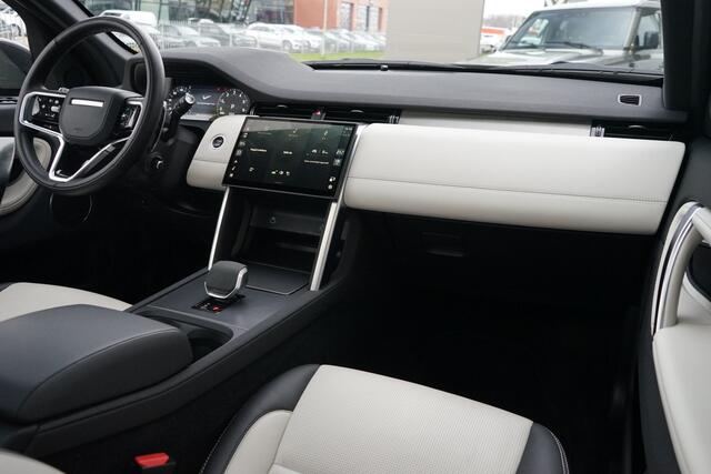 Land Rover DISCOVERY SPORT 1.5 P300e PHEV Dynamic HSE | Elektrische trekhaaak | Panoramadak |