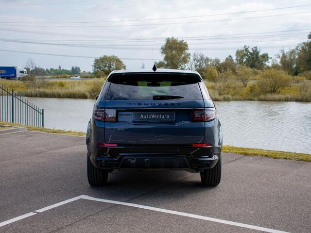 Land Rover DISCOVERY SPORT 1.5 P300e PHEV Dynamic SE | Panodak | 20" | Elec trekhaak | 360 Camera | HUD | Matrix | Meridian |