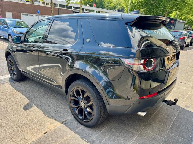 Land Rover DISCOVERY SPORT 2.0 TD4 HSE leer pano DEALERONDERHOUDEN NETTE AUTO