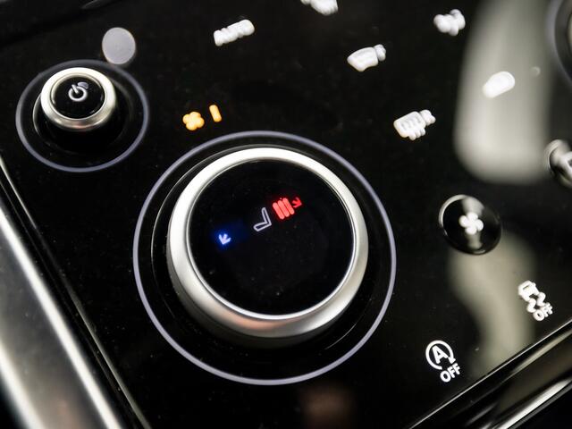 Land Rover DISCOVERY SPORT P300e 1.5 R-Dynamic SE 309Pk Automaat (APPLE CARPLAY, GROOT NAVI, LEDER, STUUR/STOELVERWARMING, 360 CAMERA, ELEK ACHTERKLEP, KEYLESS, ZWART HEMEL, ADAPTIVE CRUISE, NIEUWSTAAT)