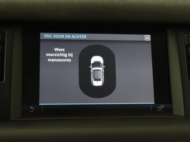 Land Rover DISCOVERY SPORT 2.0 eD4 | Panoramadak | Leder | Stoelverwarming | Navigatie | Trekhaak | Stuurverwarming | Cruise control