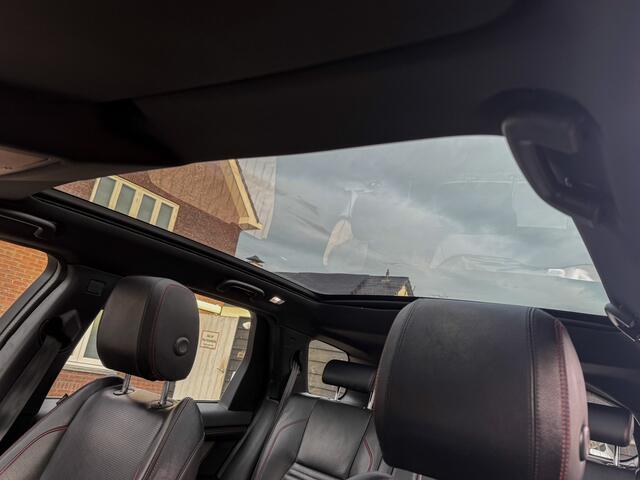 Land Rover DISCOVERY SPORT P200 2.0 R-Dynamic S - Pano, Afn. Trekhaak, Elek. verstelb. Verw. voorstoelen, Airco, Navi, ETC!