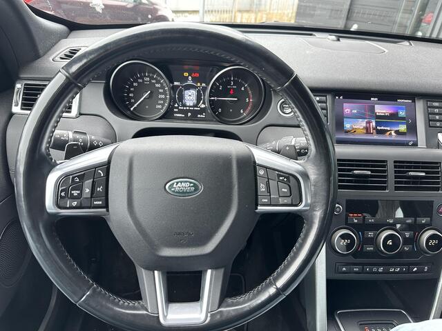 Land Rover DISCOVERY SPORT 2.0 TD4 Urban Series SE 150PK | BOMVOL | Trekhaak | Pano | Leer | Xenon | NAP | Distributieriem is Vervangen | Stoel en Stuur Verwarming | Achteruitrijcamera |