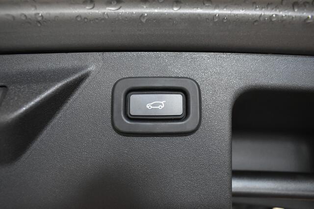 Land Rover DISCOVERY SPORT 1.5 P300e PHEV Dynamic SE Pano El. AKlep 360° Camera Virtual Vol Leer Stoelverwarming