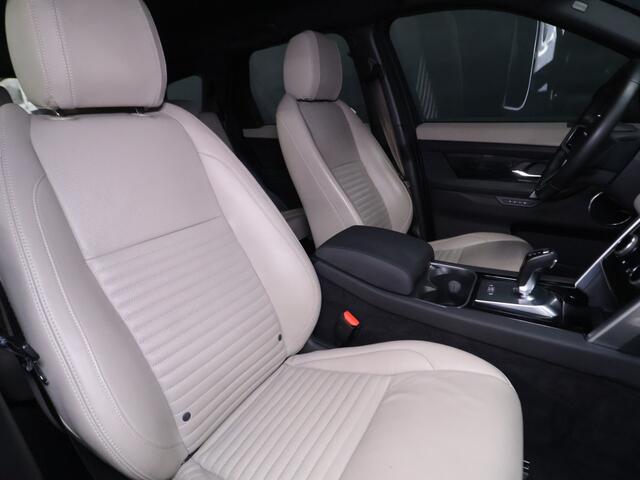 Land Rover DISCOVERY SPORT P300e 1.5 R-Dynamic SE [TREKHAAK AFNEEMBAAR, MEMORY SEATS, APPLE CARPLAY, ANDROID AUTO, CRUISE CONTROL, HUD, 360 CAMERA, PDC V+A, ELEKTRISCHE ACHTERKLEP, NIEUWSTAAT]