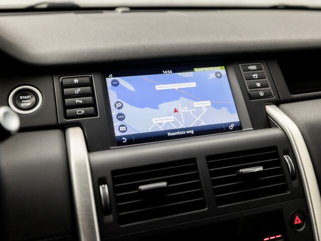 Land Rover DISCOVERY SPORT 2.0 Si4 4WD SE Sport 7 Persoons 241Pk Automaat (PANORAMADAK, NAVIGATIE, LEDER, STUUR/STOELVERWARMING, SPORTSTOELEN, MERIDIAN AUDIO, GETINT GLAS, ELEK ACHTERKLEP, NIEUWE APK, NIEUWSTAAT)