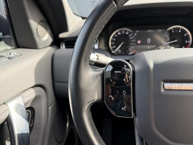 Land Rover DISCOVERY SPORT P200 2.0 R-Dynamic AWD / Panoramadak / All Season Banden / Stoelverwarming / Apple Carplay / Navigatie / Elektrische Achterklep / Achteruitrijcamera