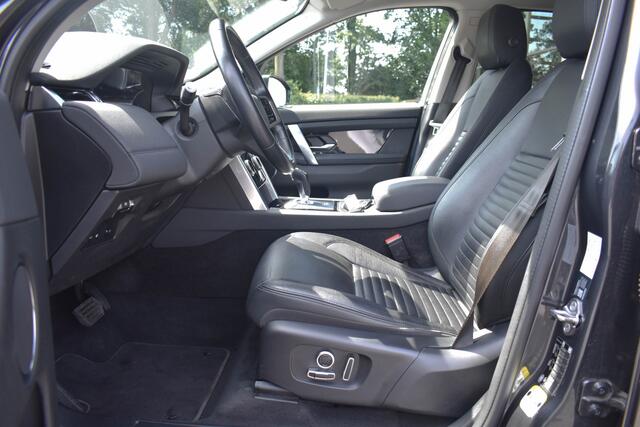 Land Rover DISCOVERY SPORT P300e 1.5 SE | Trekhaak | 309PK | Leder | Camera | Carplay | LED