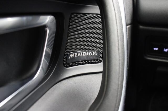 Land Rover DISCOVERY SPORT 2.0 TD4 Urban Series SE Automaat - Panorama, Trekhaak, Navi, Camera, Leer, Meridian