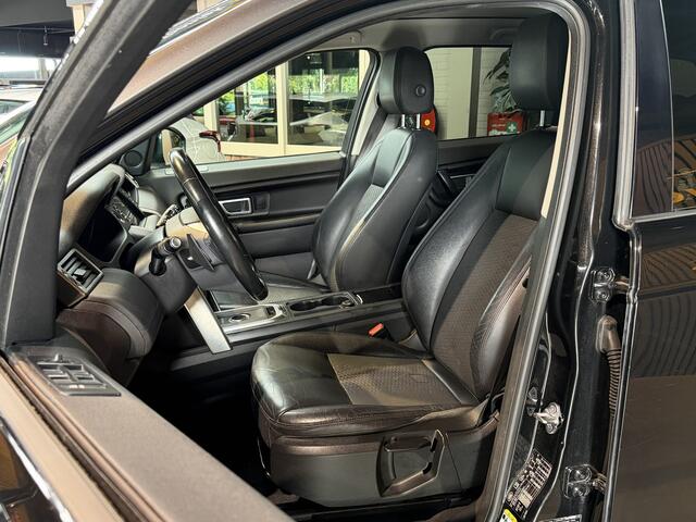 Land Rover DISCOVERY SPORT 2.0 TD4 SE 7p. panoramadak - achteruitrijcamera - leder