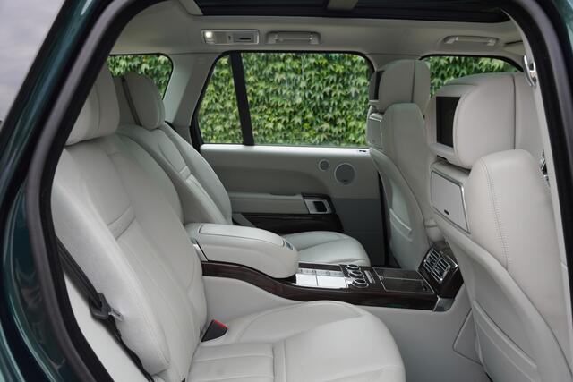 Land Rover RANGE ROVER 5.0 V8 Supercharged Autobiography Delivered new to the first and only owner in Luxembourg, Livery in "Aintree Green" over "Lunar Cirrus" leather, Executed with Exclusive Business Seats with Massage Function - Digital TV - Infotainment - Meridian Soundsyst