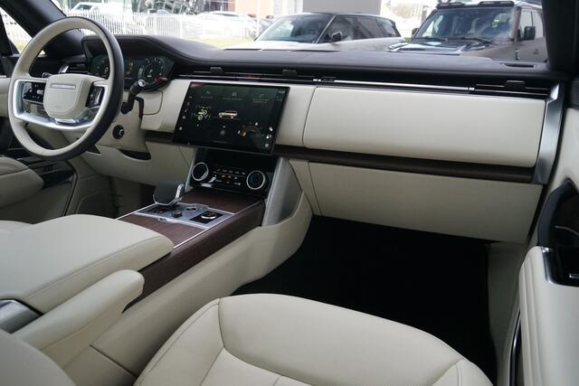 Land Rover RANGE ROVER 3.0 P510e Autobiography PHEV | Koelvak | Schuif/Kantel dak | Massage stoelen |