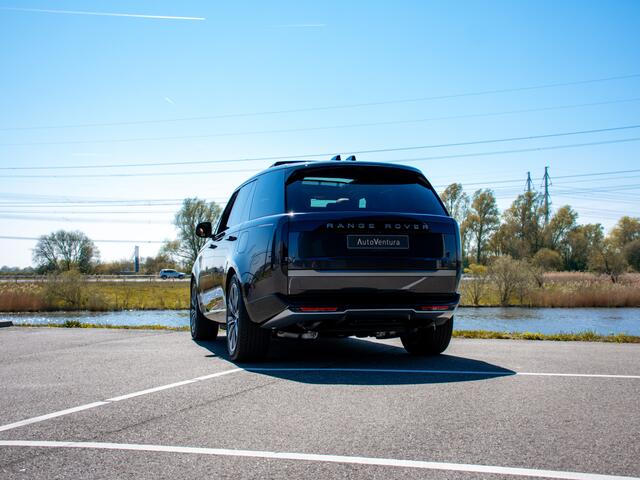 Land Rover RANGE ROVER P460e HSE NIEUW | Black pack | Trekhaak | Panoramadak | 22'' Inch