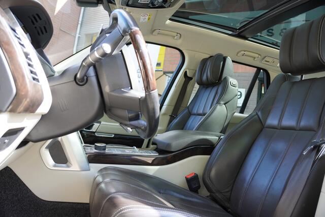 Land Rover RANGE ROVER 4.4 SDV8 Autobiography / Full Dealer Service / Full Option / Pano / Massage / Trekhaak /