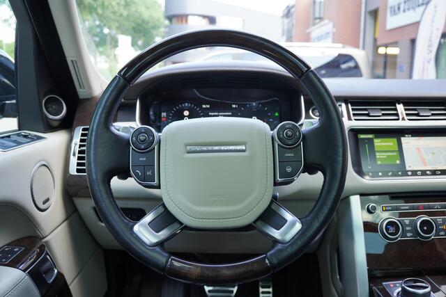 Land Rover RANGE ROVER 4.4 SDV8 Autobiography / Full Dealer Service / Full Option / Pano / Massage / Trekhaak /