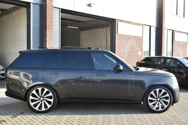 Land Rover RANGE ROVER 3.0 D350 LWB Autobiography MHEV ¤156000 netto export price