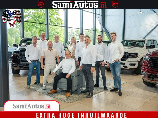 Land Rover RANGE ROVER P550e | NIGHT | GARANTIE TOT 14-03-2029 | HEAD-UP | ACHTERAS BESTURING | SOFT CLOSE | PHEV | 23 INCH VELGEN | PANORAMADAK | STUURVERWARMING | STOEL KOELING | Fabrieksgarantie tot 14-03-2029 - Geniet van gemoedsrust met uitgebreide dekking tot deze datum. 