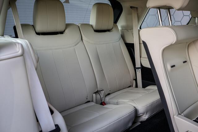 Land Rover RANGE ROVER P530 4.4 V8 LWB Autobiography 7-PERSOONS | ELECTRIC SIDESTEPS | CONSTELLATION BLUE 10K | MASSAGE | STOELVERWARMING & VERKOELING | MEMORY SEATS | 360 CAMERA | MERIDIAN SURROUND | LWB
