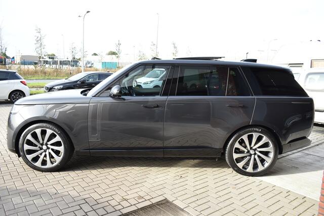 Land Rover RANGE ROVER 3.0 D350 LWB Autobiography MHEV ¤157500 netto export price