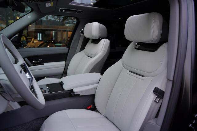 Land Rover RANGE ROVER P615 SV Two Tone Interior