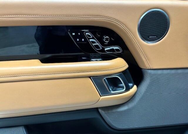 Land Rover RANGE ROVER 3.0 SDV6 Autobio, LWB , Panodak,Trekh, Softclose, Head-up, NL au