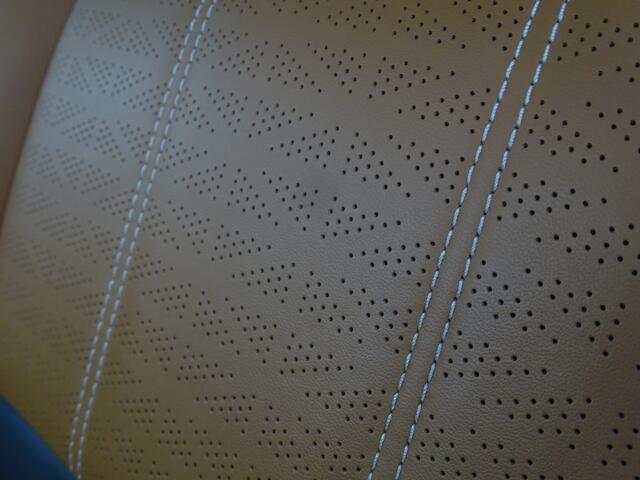 Land Rover RANGE ROVER P400e 404PK R-Dynamic HSE / Meridian / LED