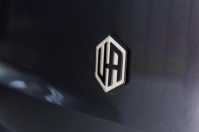 Land Rover RANGE ROVER P550e Autobiography | URBAN | RV13 | Autobiography |