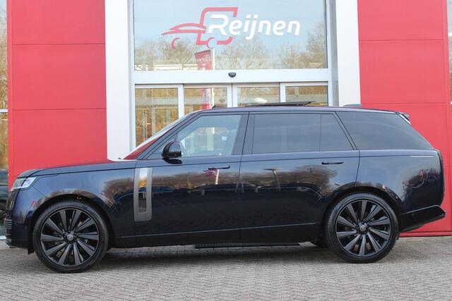 Land Rover RANGE ROVER 4.4 V8 P530 SV LWB AWD AUTOMAAT | PANORAMISCH SCHUIF/KANTEL DAK | MEESTURENDE ACHTERAS | ELEKTRISCH WEGKLAPBARE TREKHAAK | SV INTERIEUR FIRST CLASS CABIN PACK (TWEE VOLLEDIG VERTELBARE ACHTERSTOELEN MET SCHERMEN EN KOELKAST) (RSE) | 23" OBLIVN VELGEN | LU
