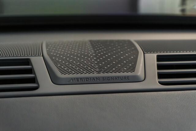 Land Rover RANGE ROVER P550e Autobiography - Santorini Black - Trekhaak - 23''