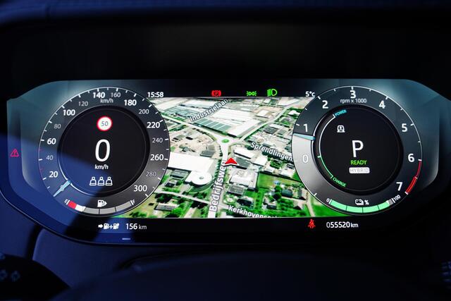 Land Rover RANGE ROVER P 440 E SE Panorama Dak