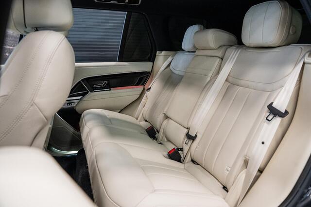 Land Rover RANGE ROVER 3.0 P460e HSE PHEV *Panorama / Meridian / Memory / Ventilatie- & Massage / Soft-Close / Surround-view / HUD*