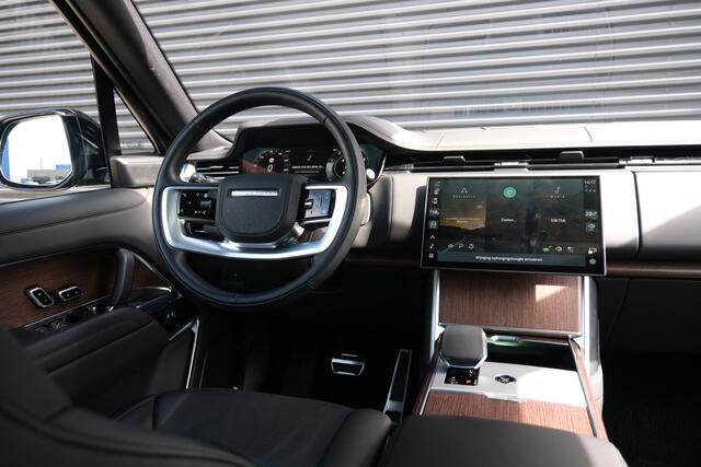 Land Rover RANGE ROVER 3.0 P460e HSE | Schuifkanteldak | Elec Trekhaak | Clearside Spiegel | Soft Close